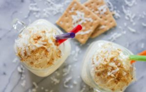 Coconut Cream Pie Milkshakes-alt